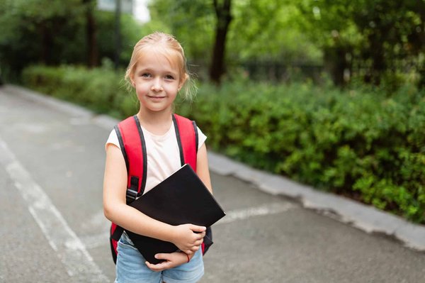 Astuces pratiques pour choisir la meilleure assurance scolaire