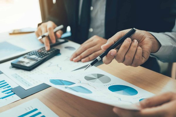 Optimisez vos finances avec un expert comptable qualifié